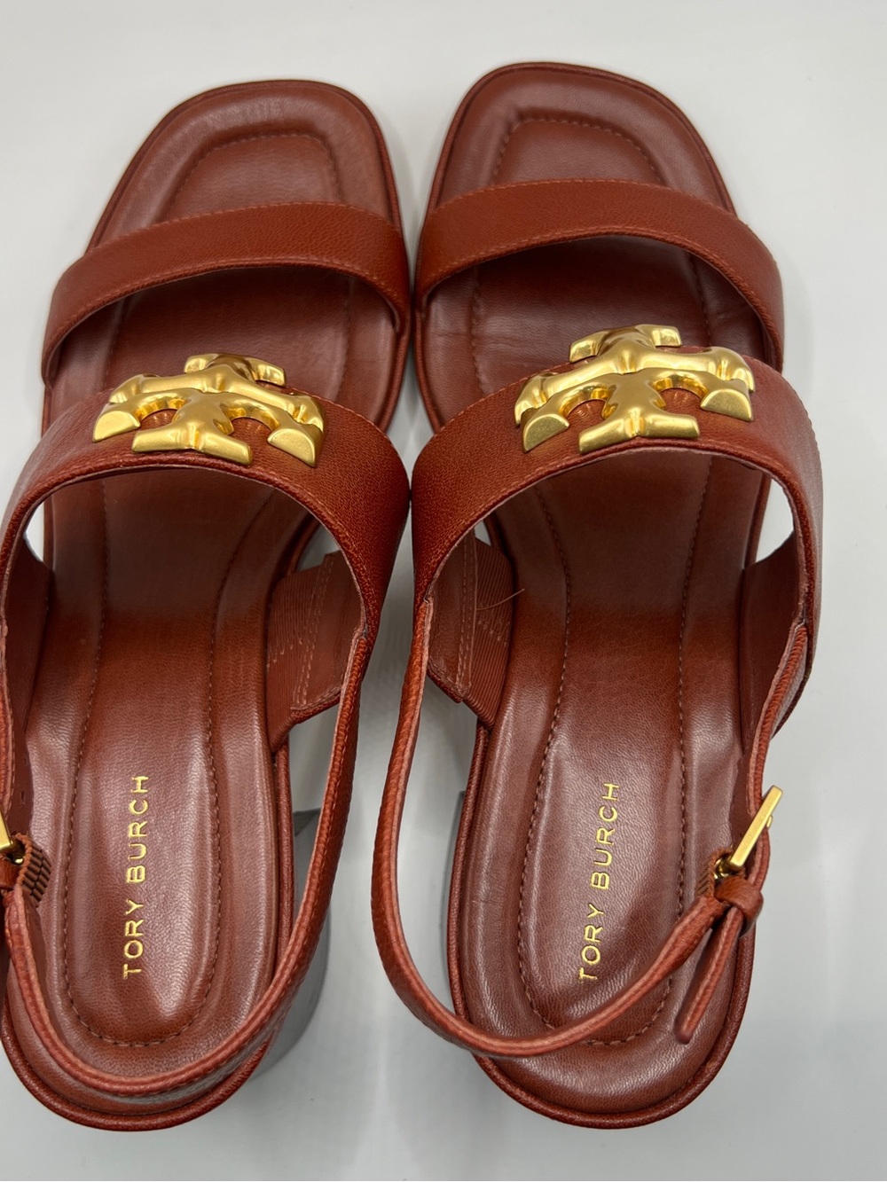 Tory Burch Rust Brown Leather Slingback Sandals with Gold Logo Accent - Picture 6 of 15